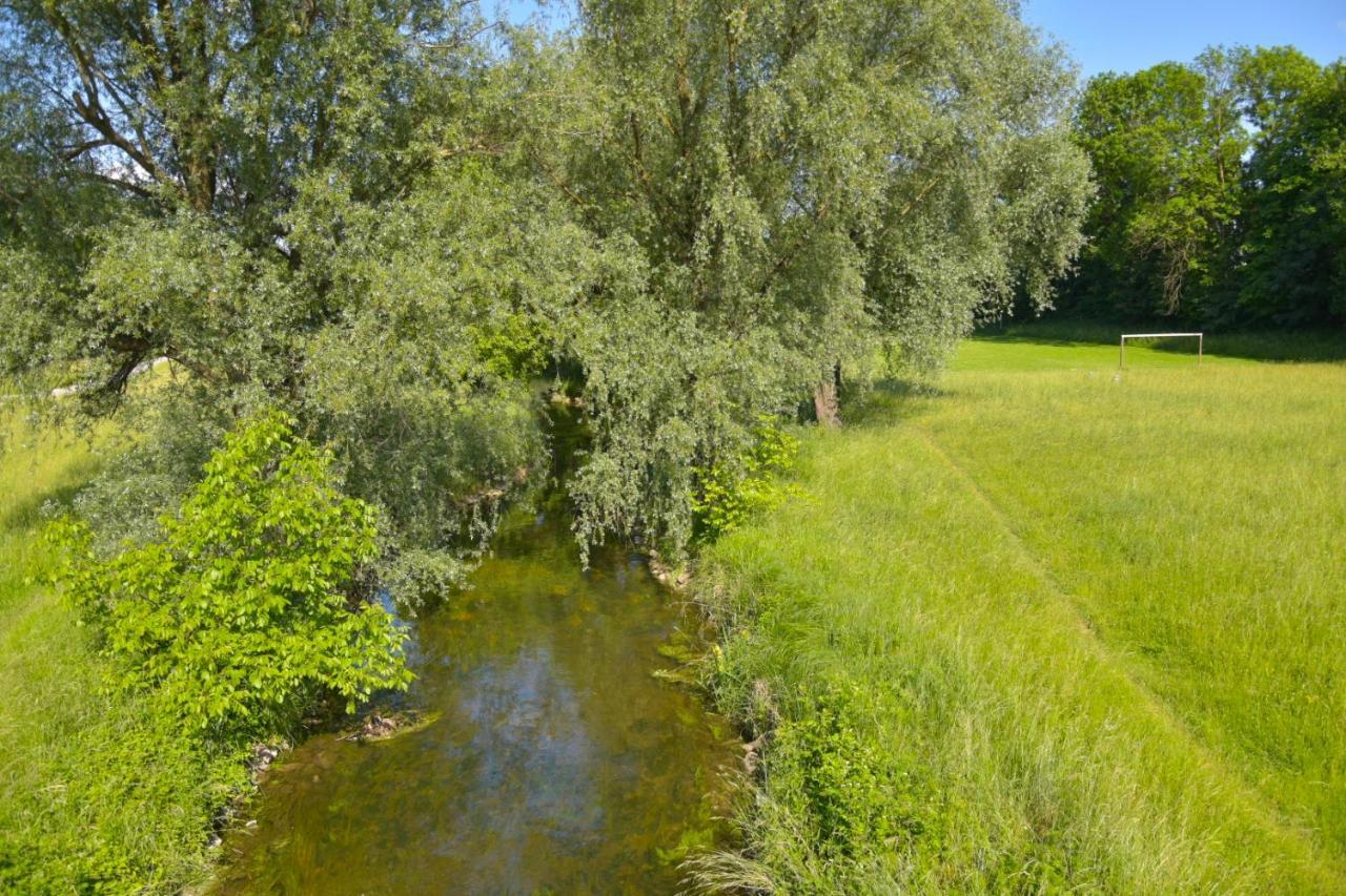 White Midsommar - Stilvolle Wohnung, 3 Schlafzimmer, Wohnzimmer, Kueche Ландсгут Екстер'єр фото