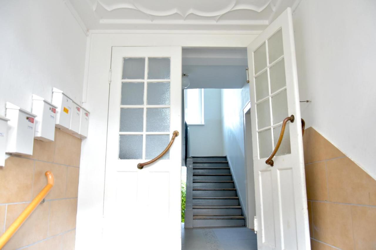 White Midsommar - Stilvolle Wohnung, 3 Schlafzimmer, Wohnzimmer, Kueche Ландсгут Екстер'єр фото